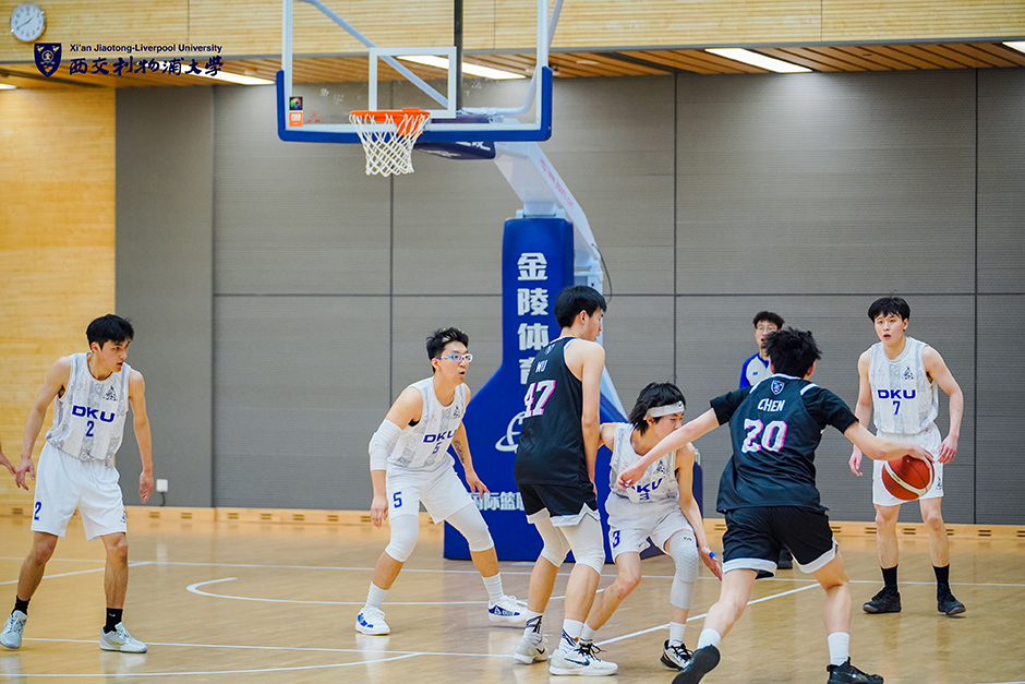 型强调比赛